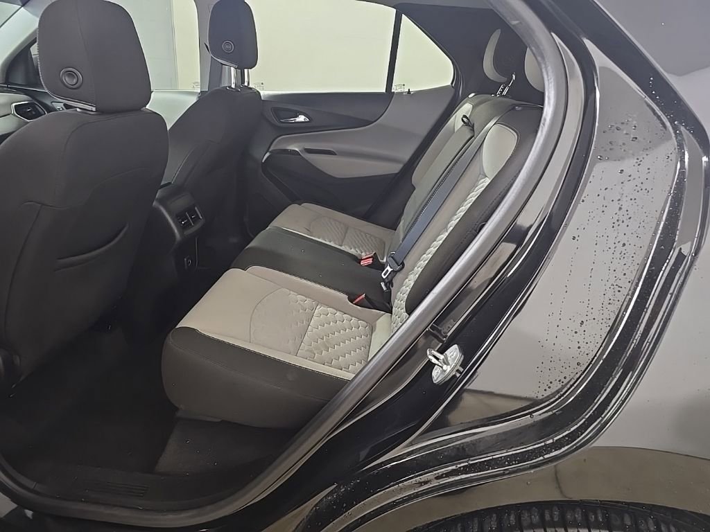 Used 2020 Chevrolet Equinox LS image 14
