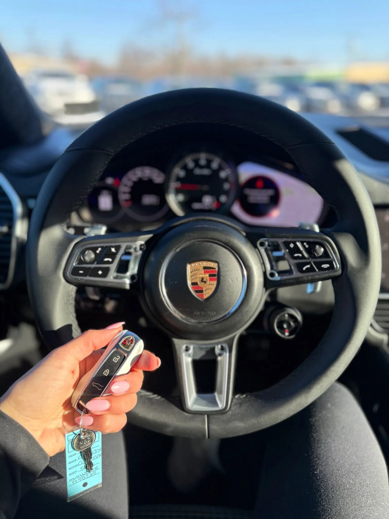 Used 2022 Porsche Cayenne Turbo image 3