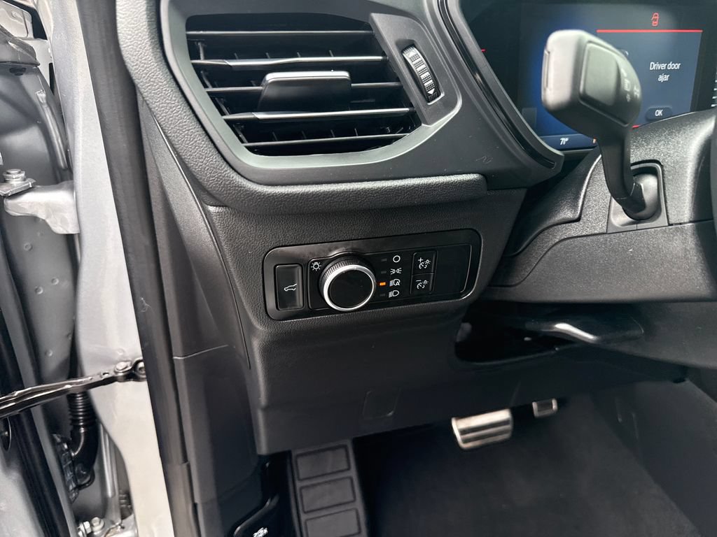 Used 2023 Ford Escape ST-Line w/ Tech Pack #1 AWD/4WD image 15