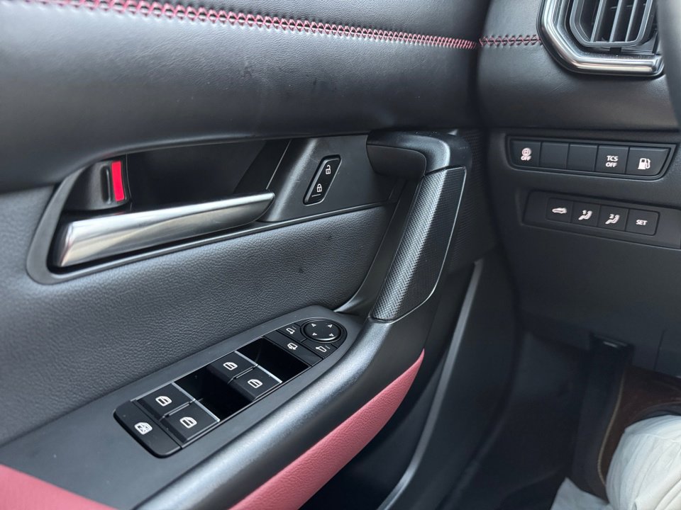 Certified 2025 MAZDA CX-50 2.5 Hybrid w/ Weather Package image 36