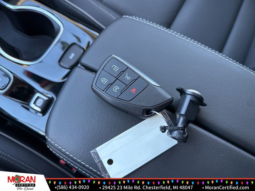 Used 2022 Buick Envision Essence w/ Safety Package image 33