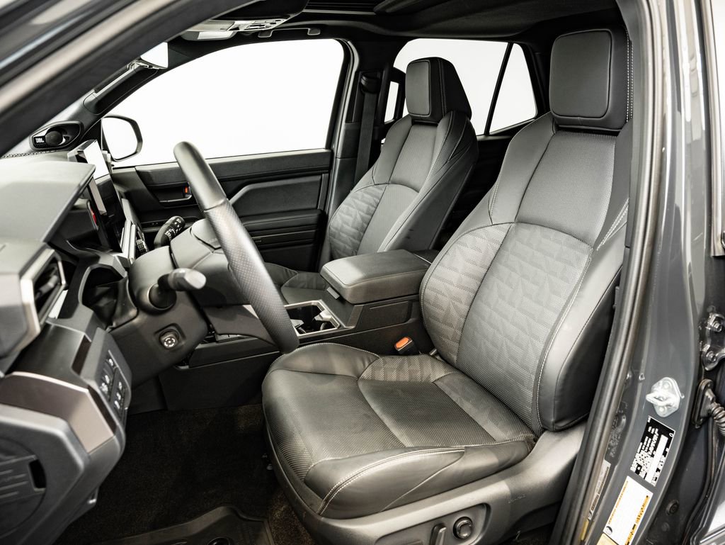 Used 2025 Toyota 4Runner TRD Off-Road Premium w/ Tow Technology Package AWD/4WD image 25