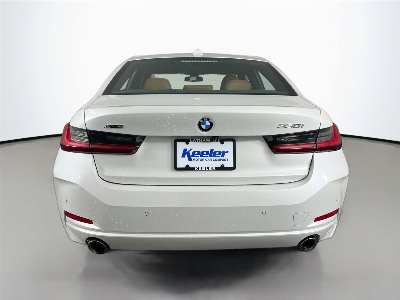 Certified 2023 BMW 330i xDrive Sedan w/ Parking Assistance Package AWD/4WD image 5