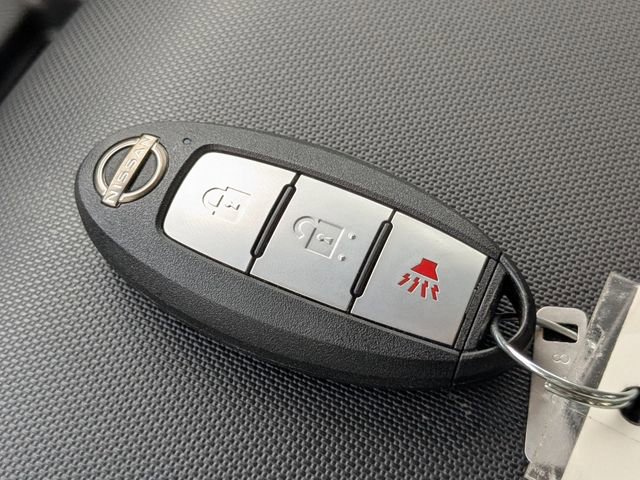 Used 2024 Nissan Frontier SV w/ Technology Package image 95