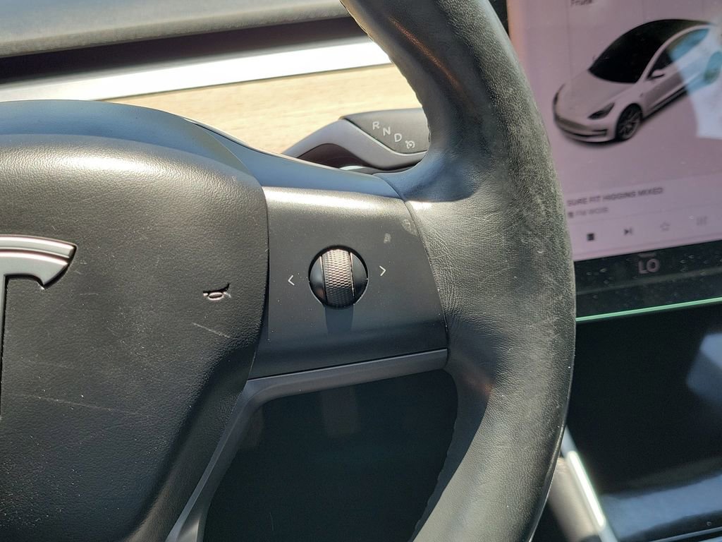 Used 2018 Tesla Model 3 Long Range RWD image 25