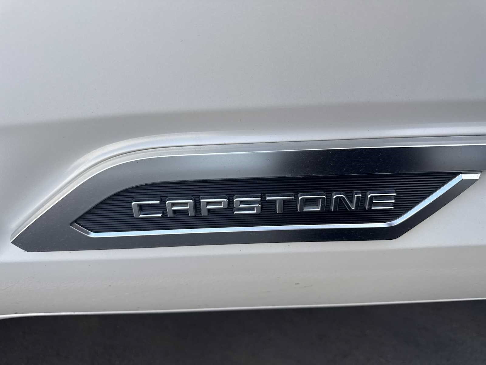 Used 2024 Toyota Tundra Capstone AWD/4WD image 45