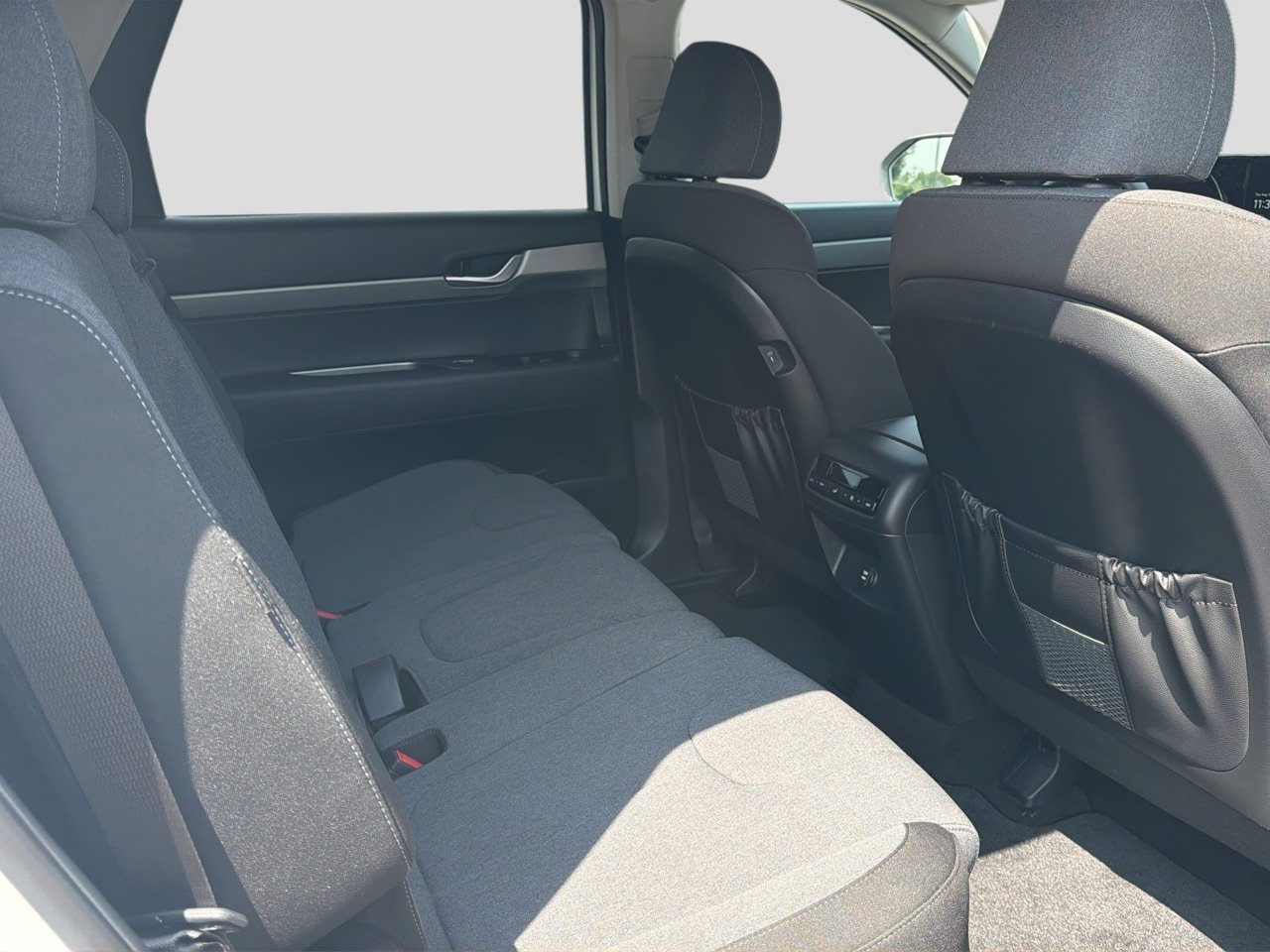 Used 2025 Hyundai Palisade SE FWD image 26