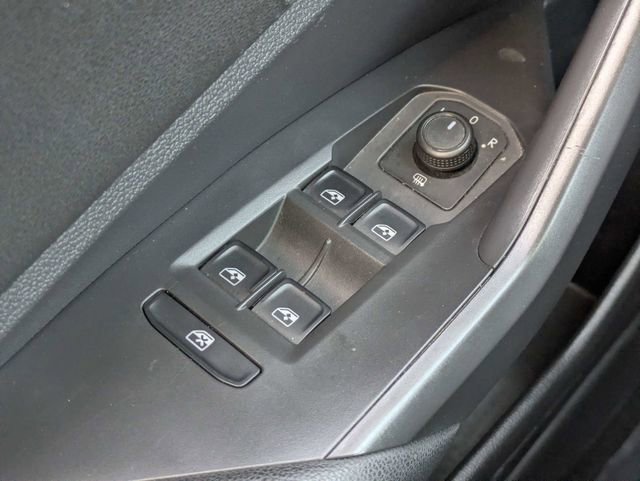 Used 2019 Volkswagen Jetta S w/ Driver Assistance Package image 20