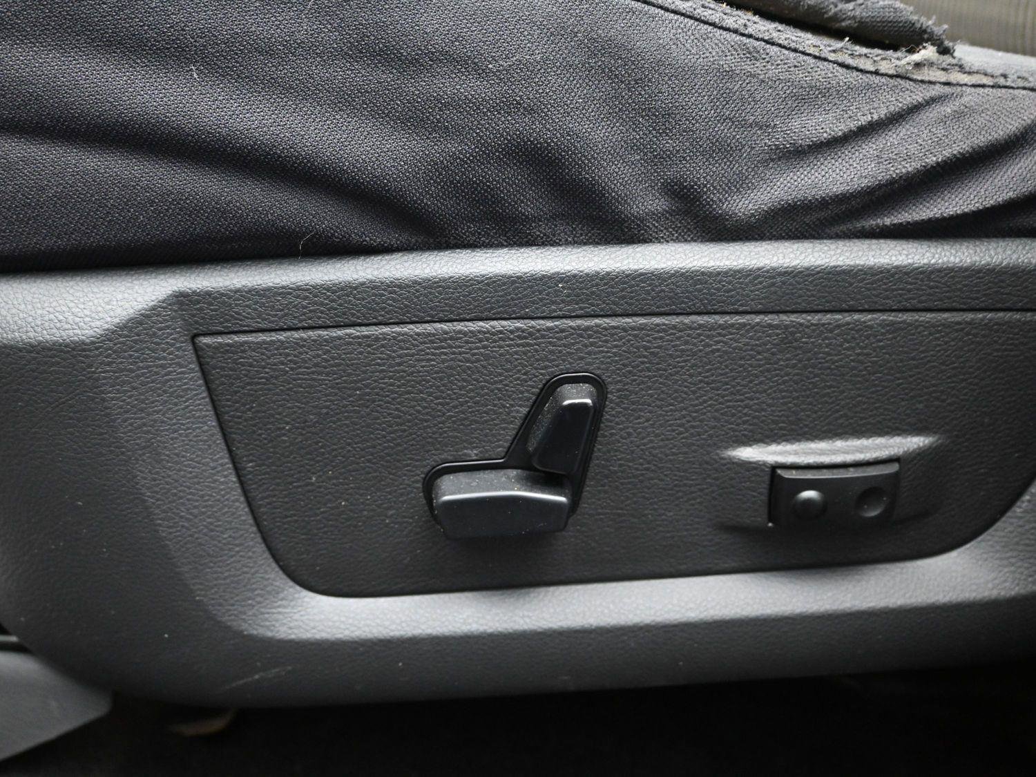 Used 2010 Dodge Ram 1500 Truck SLT w/ Big Horn Regional Pkg image 18