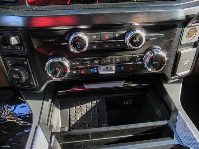 New 2025 Ford F250 Lariat w/ Lariat Ultimate Package image 13