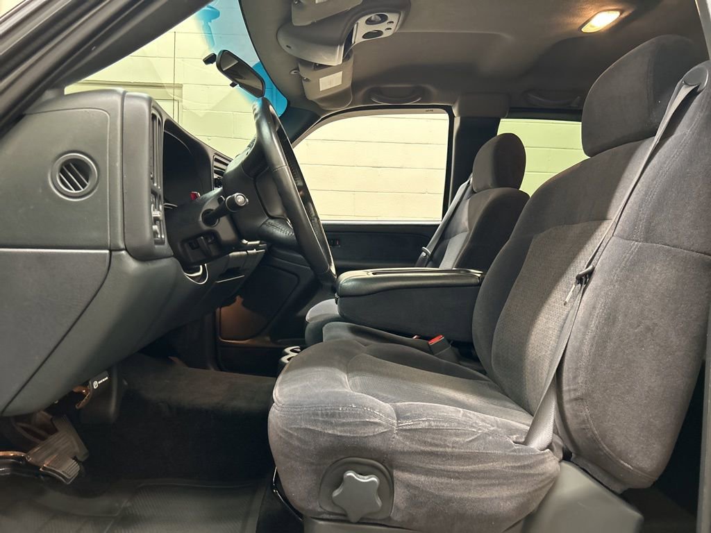 Used 2002 Chevrolet Silverado 1500 LS w/ Heavy Duty Suspension Pkg image 7
