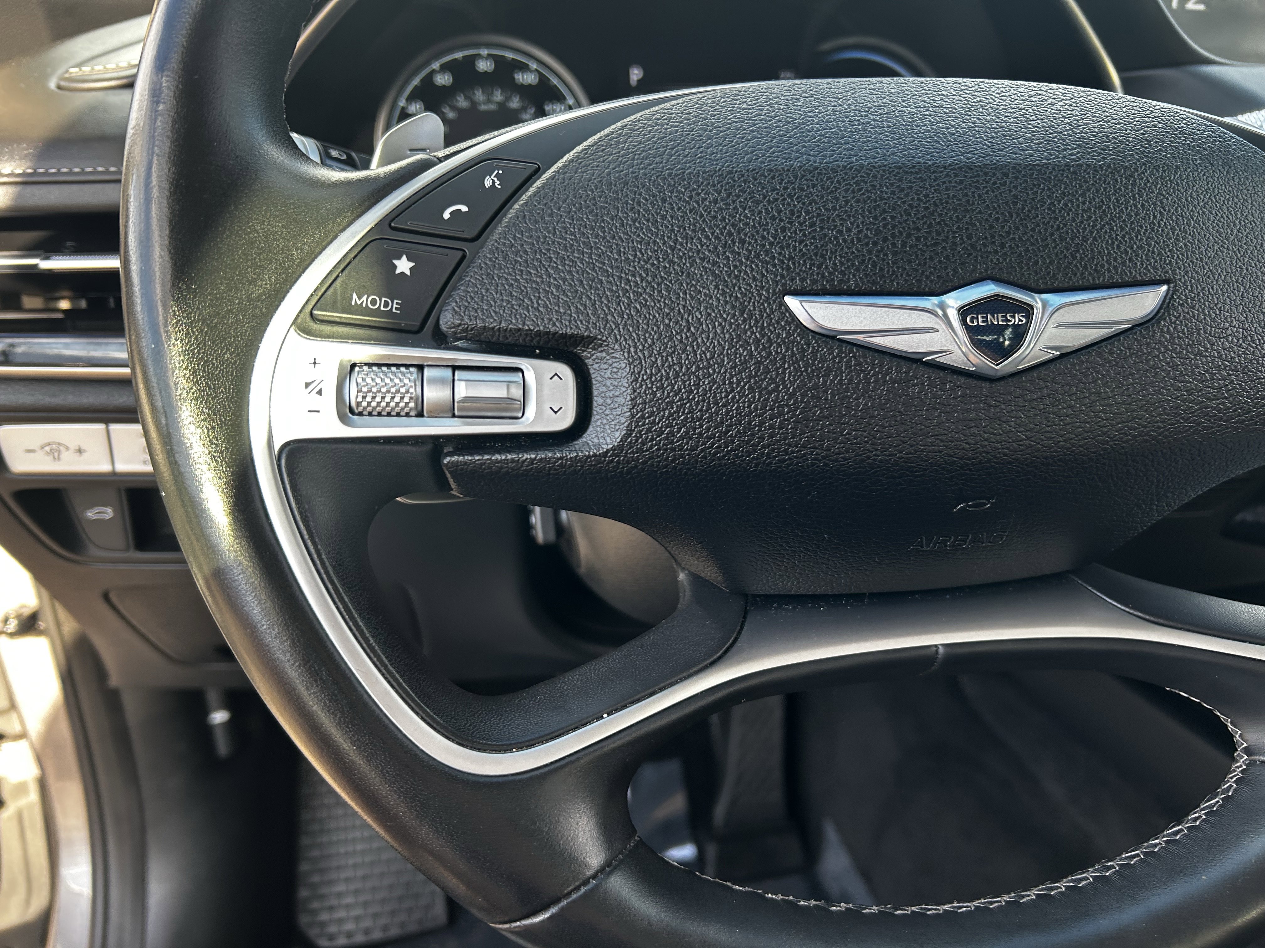 Used 2023 Genesis G80 2.5T image 23