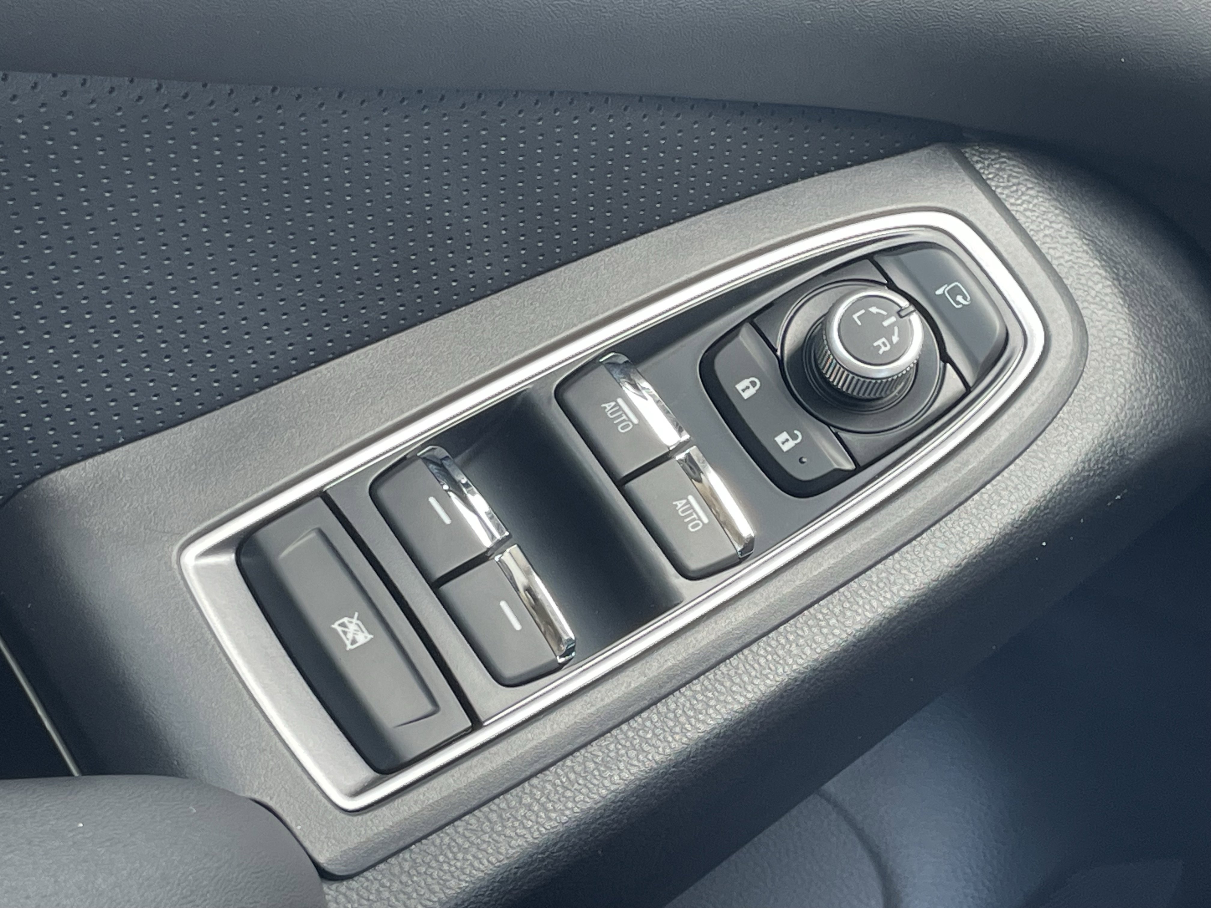 New 2025 Subaru Ascent Touring image 17