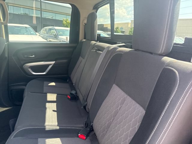 Certified 2024 Nissan Titan SV w/ SV Convenience Package RWD image 15