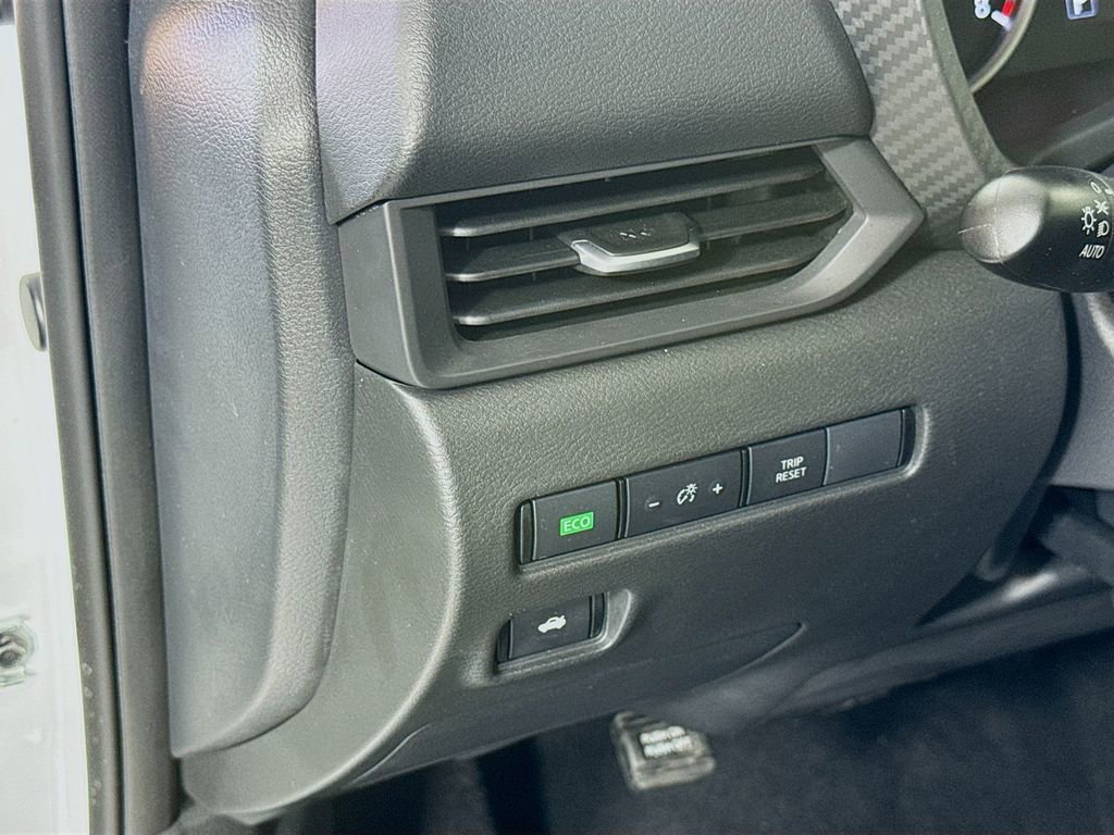 Used 2025 Nissan Sentra S FWD image 10