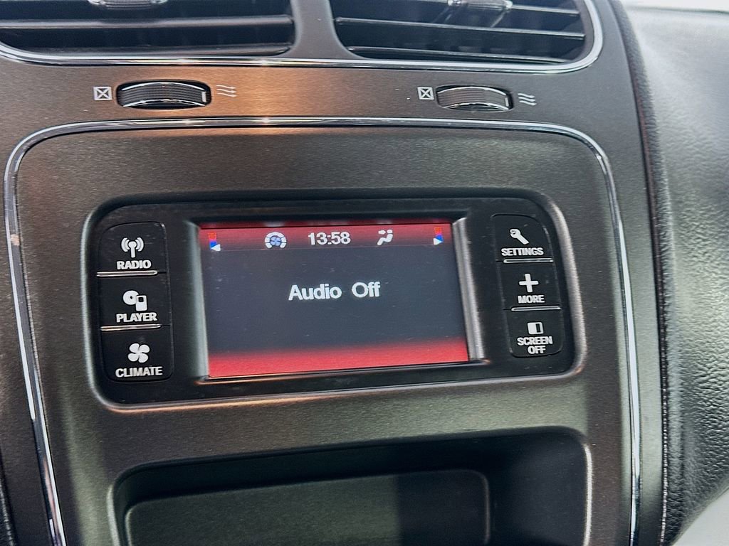 Used 2018 Dodge Journey SE w/ Popular Equipment Group image 14