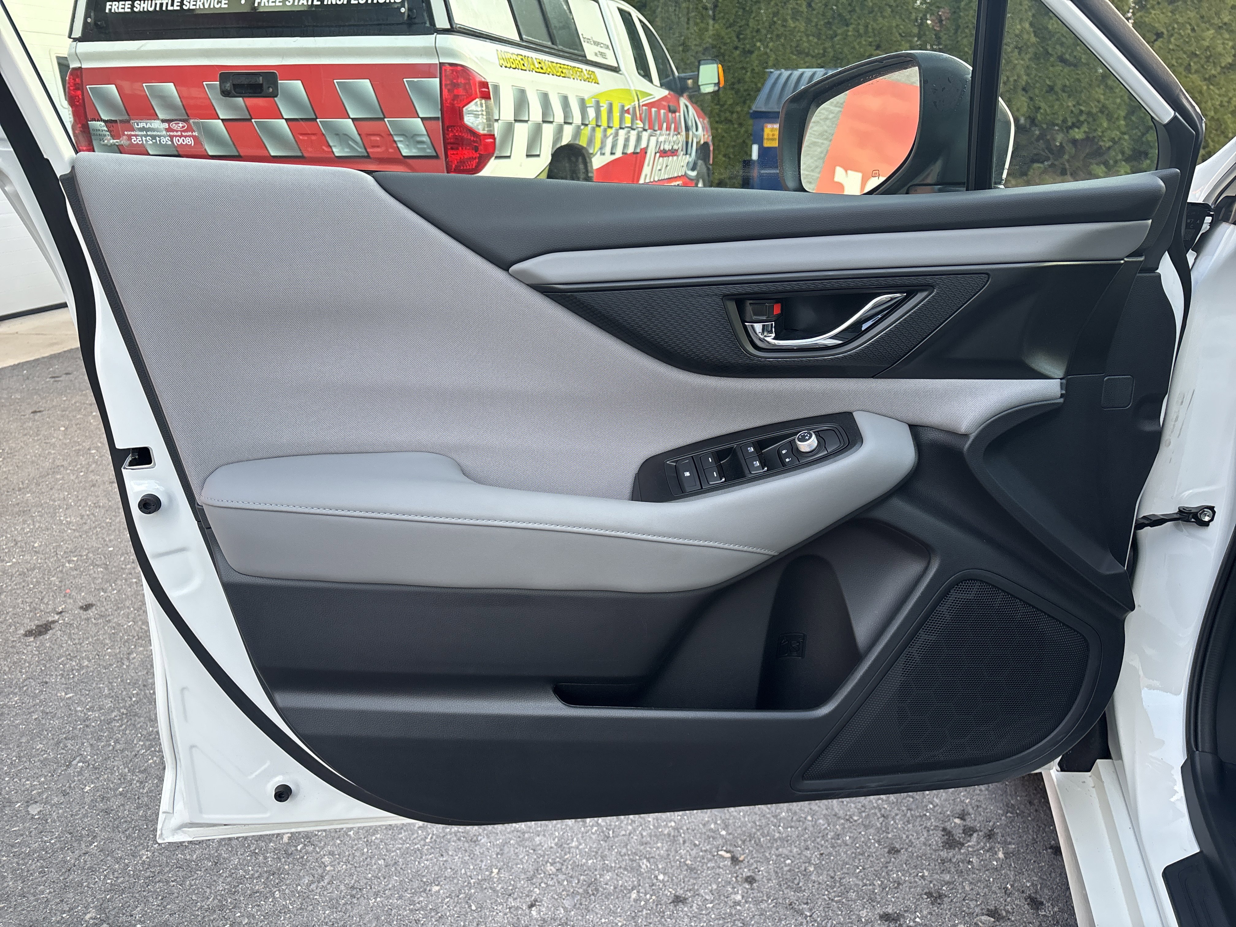 Used 2025 Subaru Legacy Premium image 16