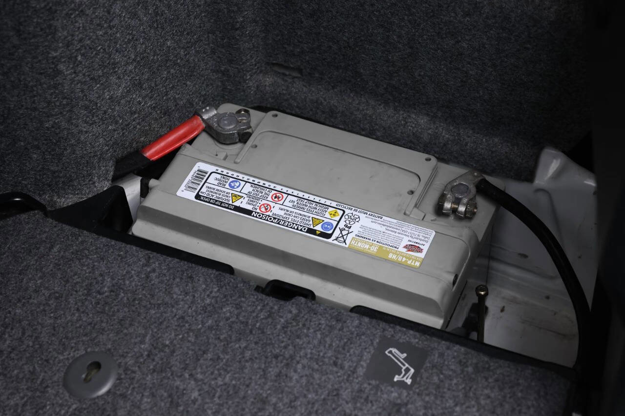 Used 1995 BMW M3 Coupe image 9