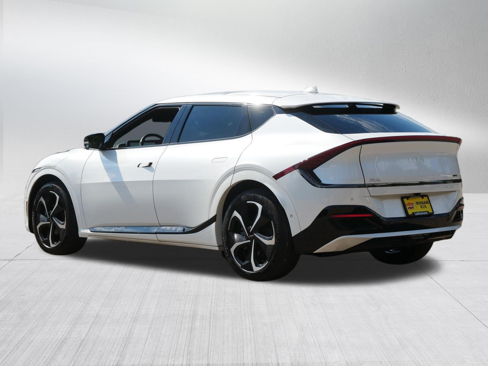 Certified 2023 Kia EV6 GT-Line AWD/4WD image 5