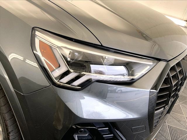 Certified 2025 Audi Q3 2.0T Premium Plus w/ Premium Plus Package image 28