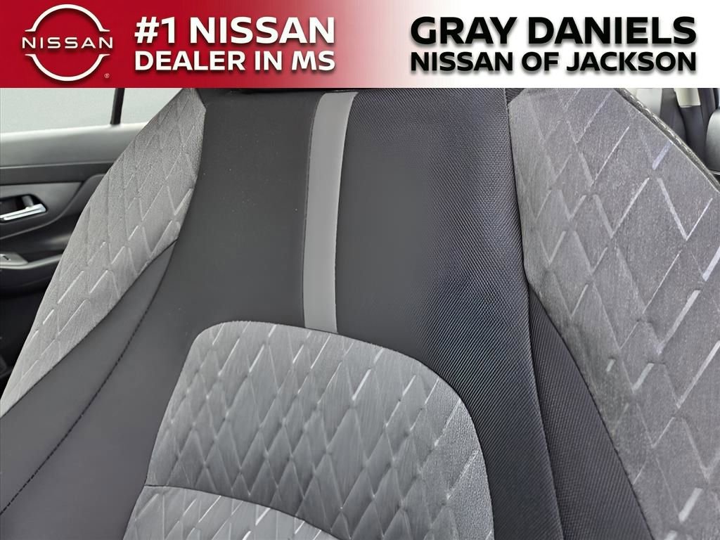 New 2026 Nissan Sentra SV w/ SV Convenience Package FWD image 13