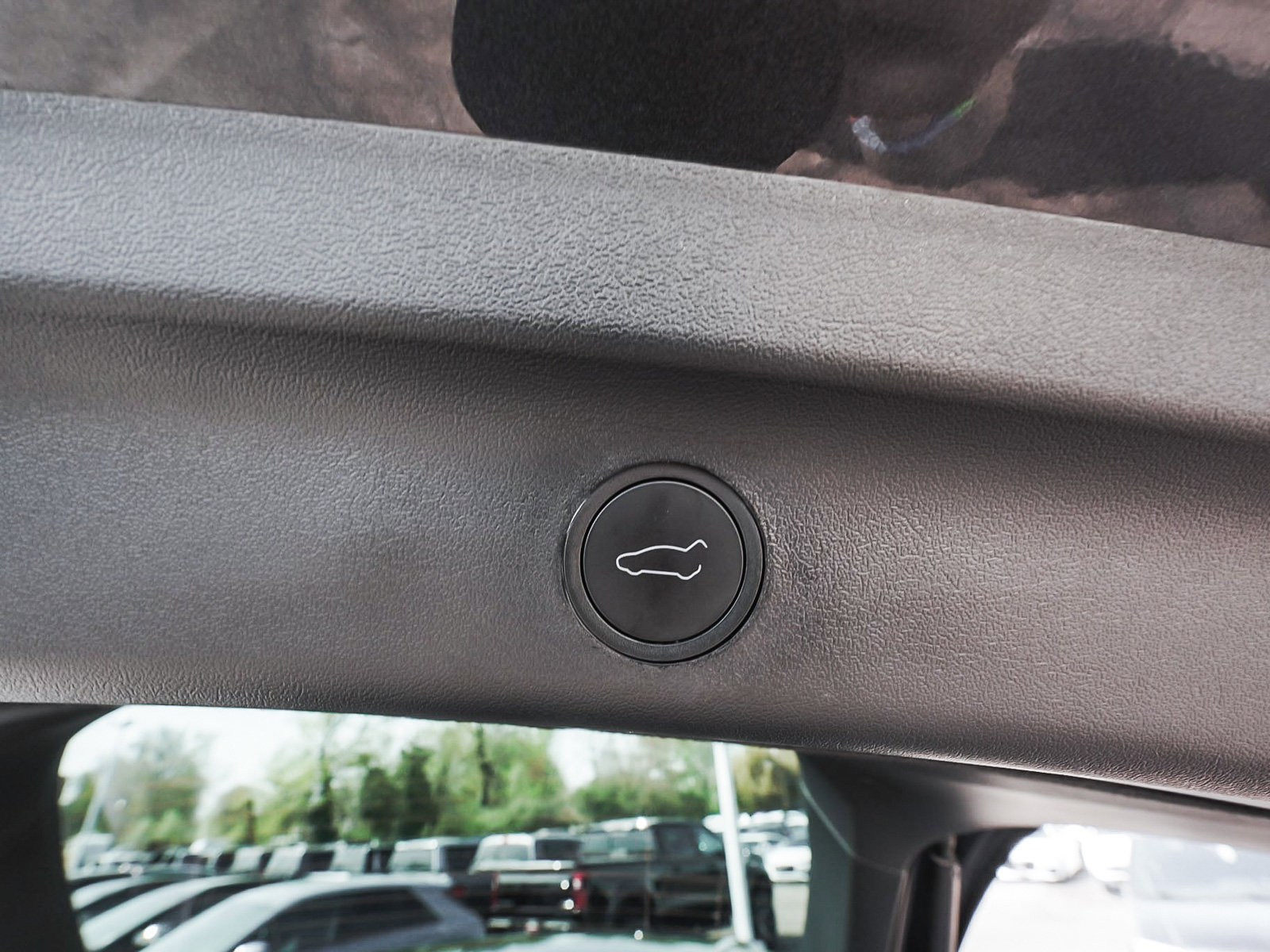 Used 2025 Tesla Model Y Long Range AWD/4WD image 43