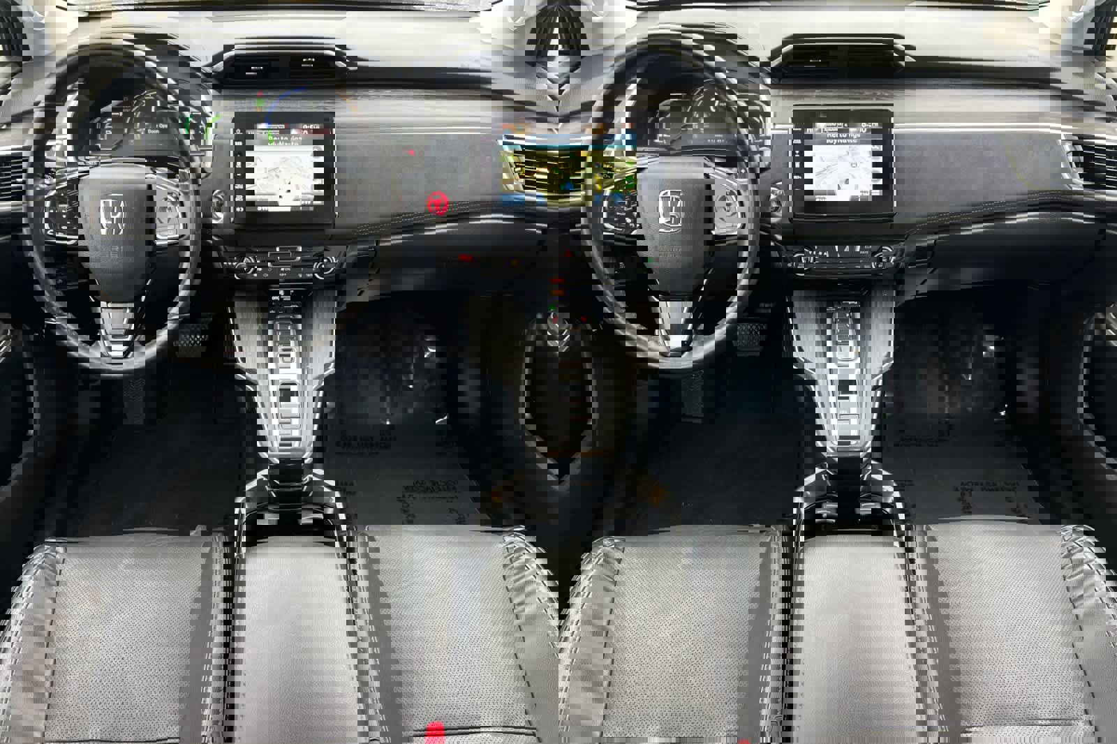 Used 2018 Honda Clarity Touring image 3