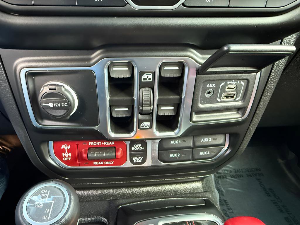 Used 2023 Jeep Wrangler Unlimited Rubicon 392 AWD/4WD image 21