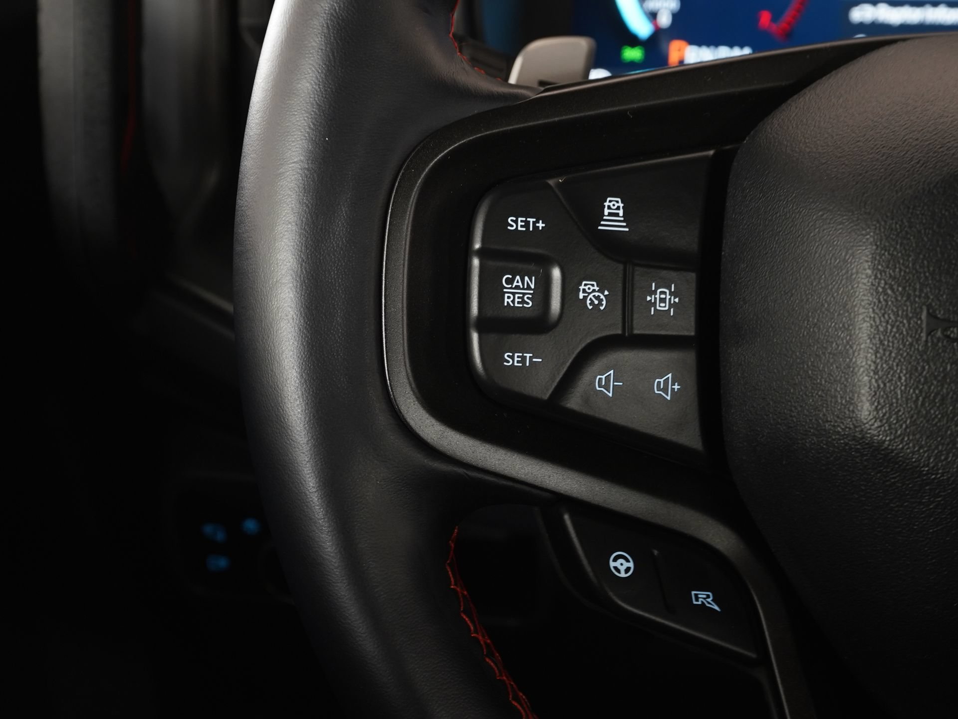 Used 2025 Ford Bronco Raptor AWD/4WD image 18