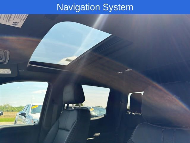 Used 2019 Chevrolet Silverado 1500 High Country w/ Technology Package AWD/4WD image 4