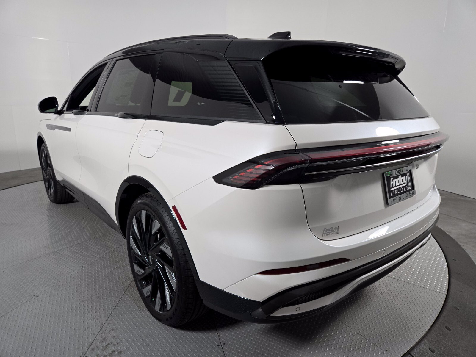 New 2026 Lincoln Nautilus Reserve AWD/4WD image 7
