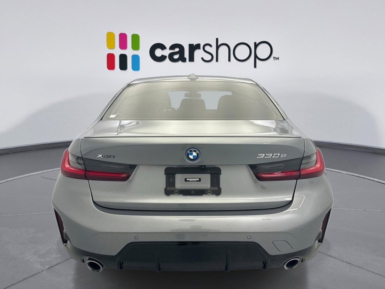 Used 2023 BMW 330e xDrive w/ M Sport Package AWD/4WD image 4