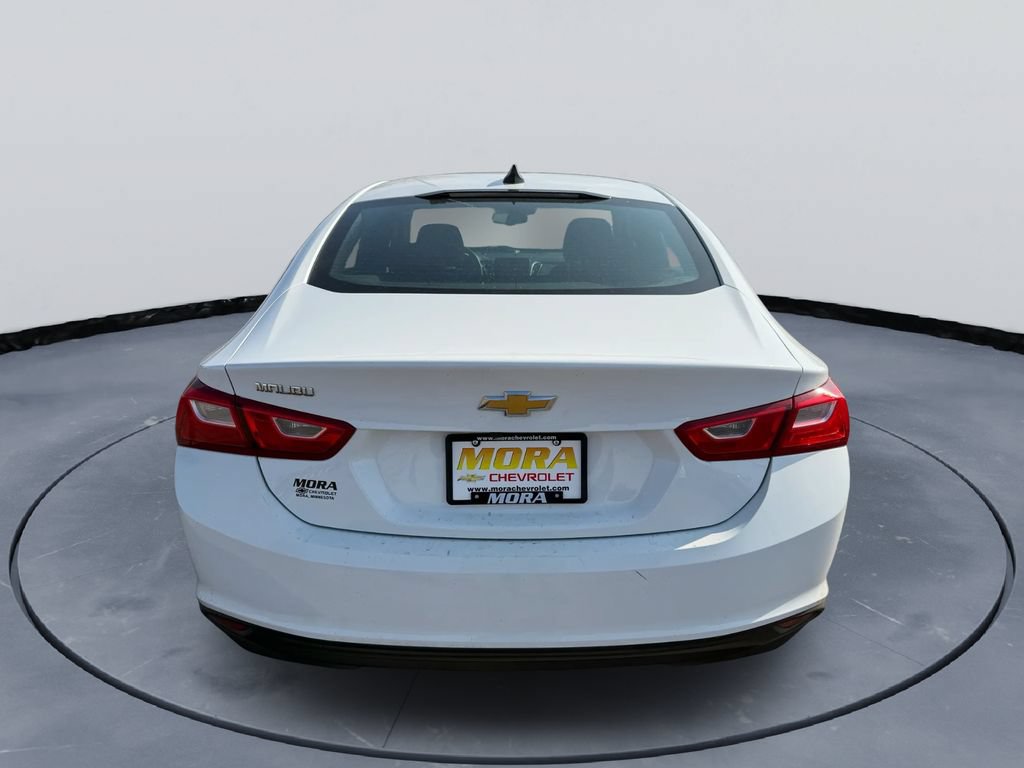 Used 2023 Chevrolet Malibu LS FWD image 4