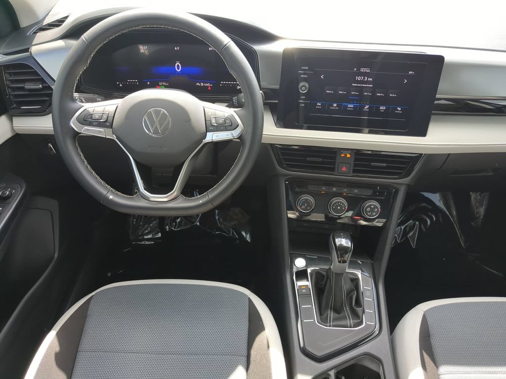 Certified 2025 Volkswagen Taos S FWD image 12