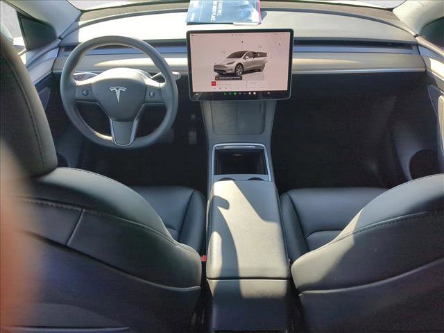 Used 2023 Tesla Model Y Long Range image 16