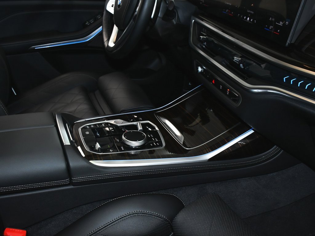 Used 2026 BMW X7 xDrive40i image 81