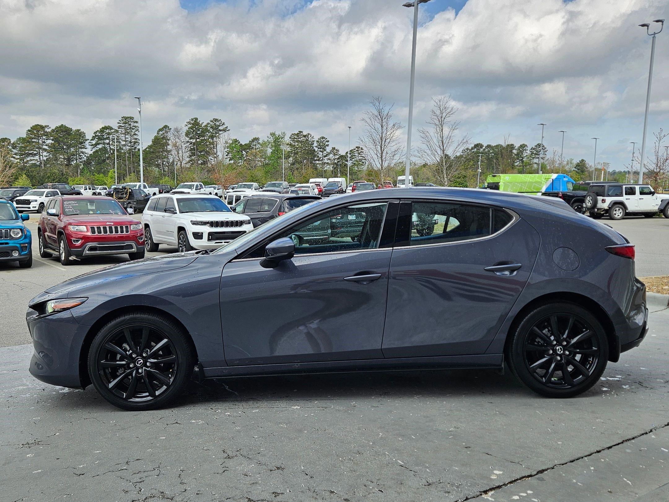 Used 2022 MAZDA MAZDA3 s image 4