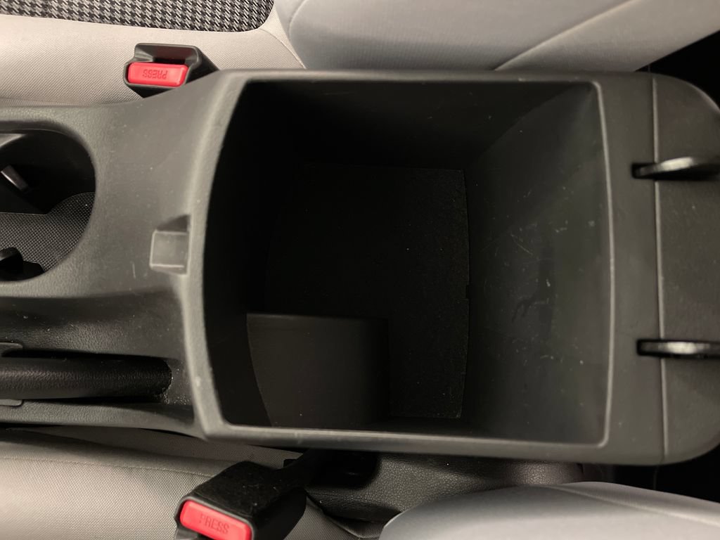 Used 2022 Hyundai Kona SE FWD image 25