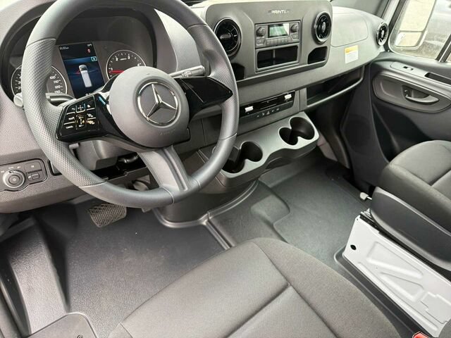 New 2026 Mercedes-Benz Sprinter 2500 image 10