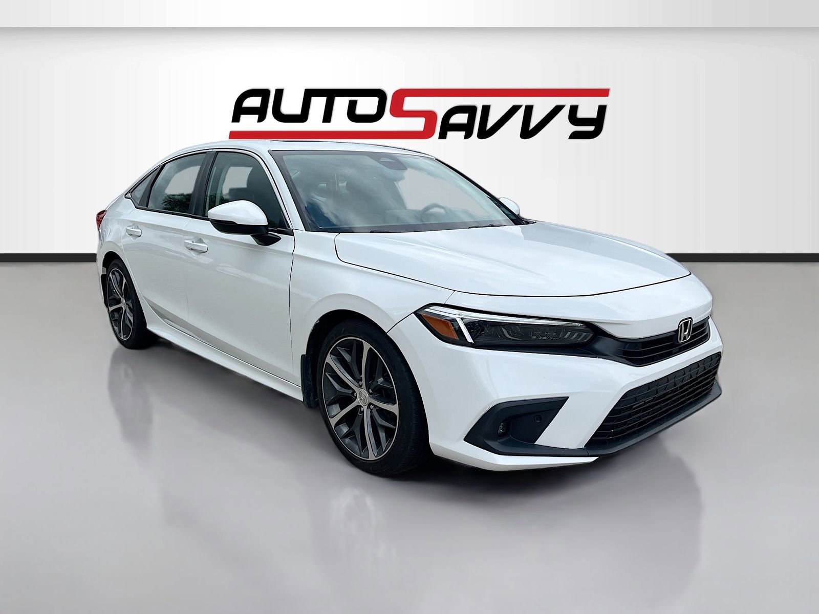 Used 2024 Honda Civic Touring image 1
