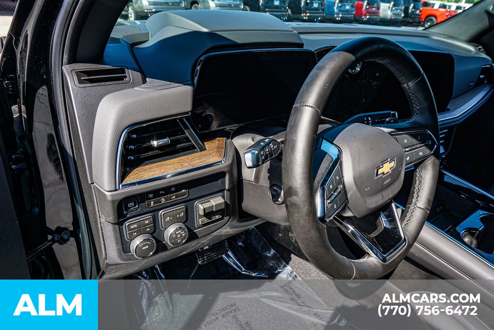 Used 2026 Chevrolet Suburban High Country w/ Sun And Tow Package AWD/4WD image 38