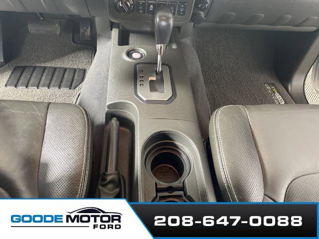 Used 2021 Nissan Frontier PRO-4X w/ Pro-4x Utility Package image 17