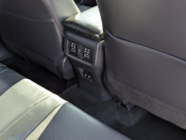 Used 2020 Toyota RAV4 Limited w/ Limited Grade Weather Package AWD/4WD image 31