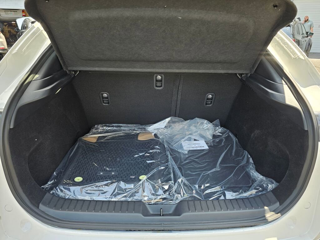 New 2025 MAZDA CX-30 2.5 Turbo w/ Premium Plus Pkg image 11