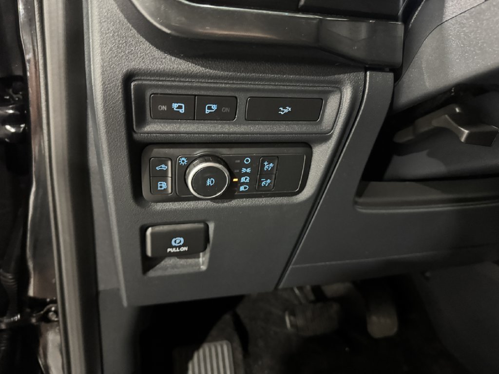 Used 2022 Ford F150 XLT w/ Equipment Group 302A High AWD/4WD image 36