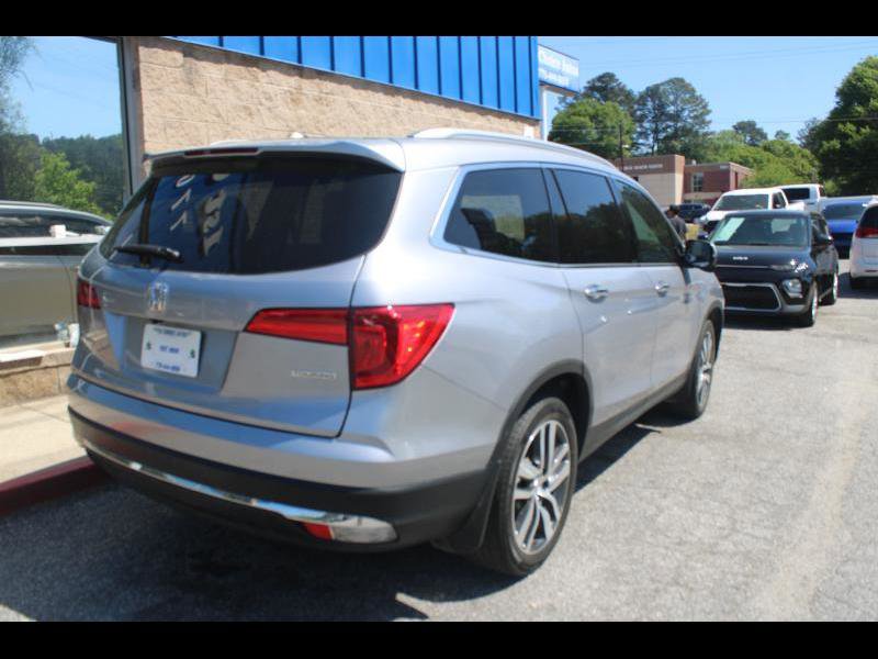 Used 2018 Honda Pilot Touring image 1