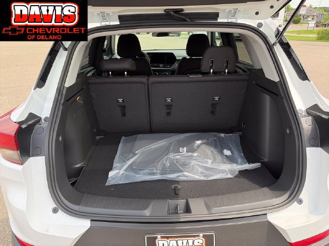 New 2026 Chevrolet TrailBlazer LS w/ LS Convenience Package AWD/4WD image 19