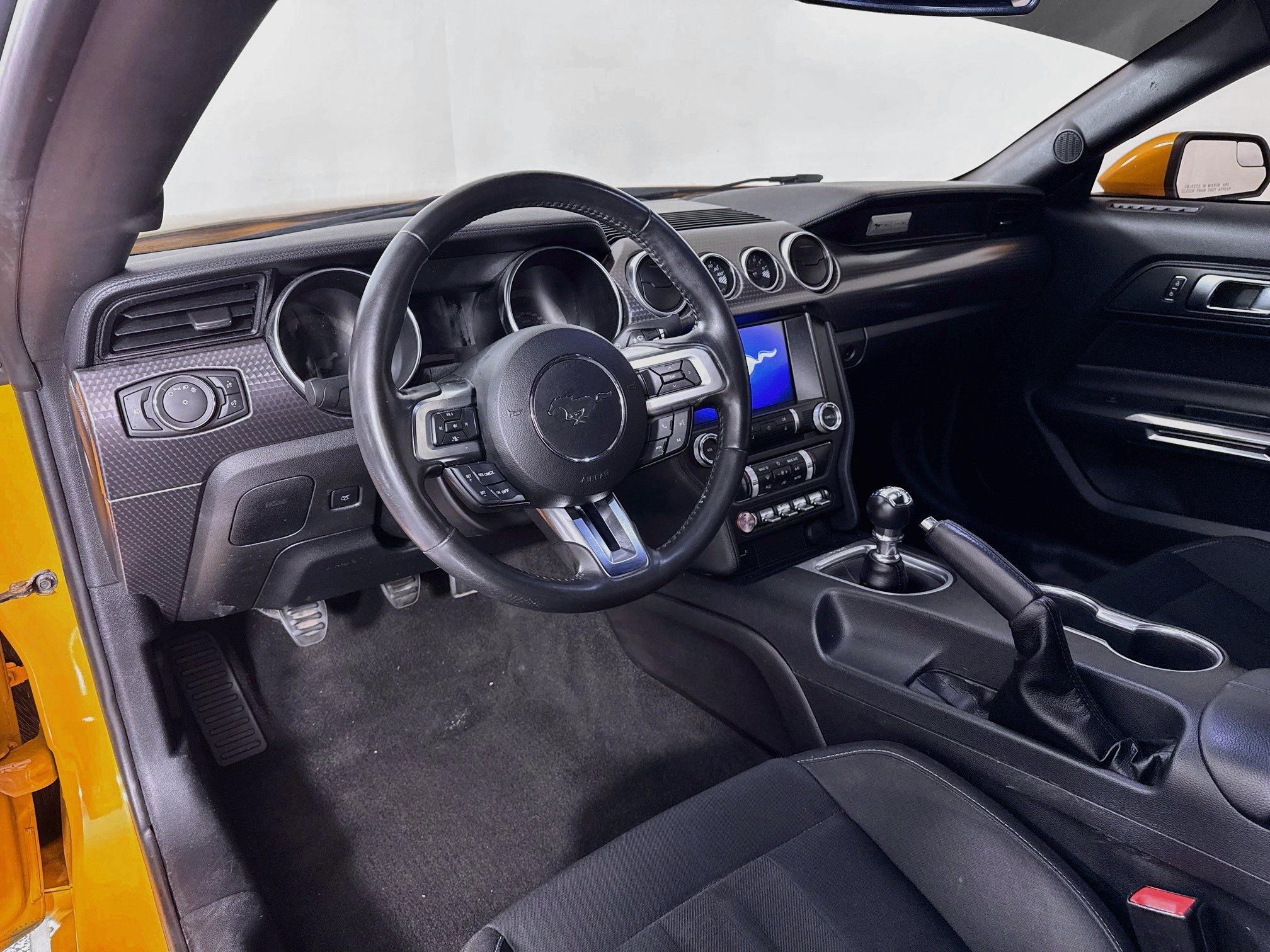 Used 2019 Ford Mustang GT w/ GT Performance Package RWD image 9
