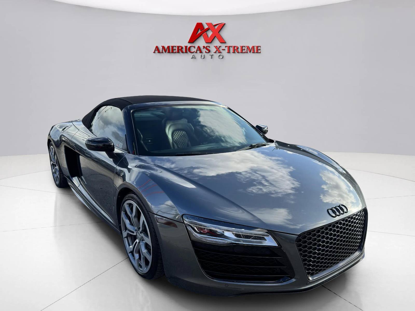 Used 2014 Audi R8 V10 AWD/4WD image 8