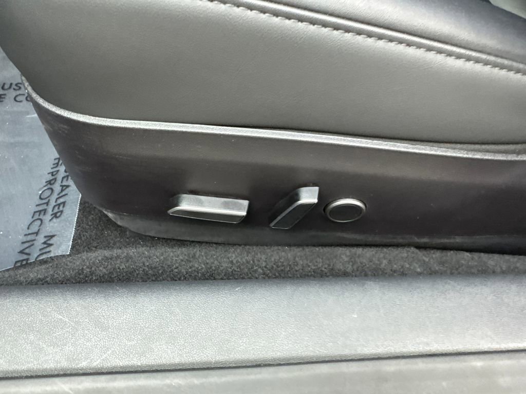 Used 2023 Tesla Model 3 Standard Range RWD image 28
